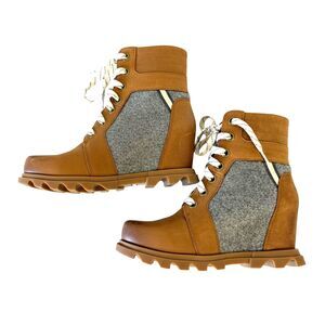 Sorel Women's Joan of Arctic III Lexie Wedge Camel/Gray Boots - Size 8
